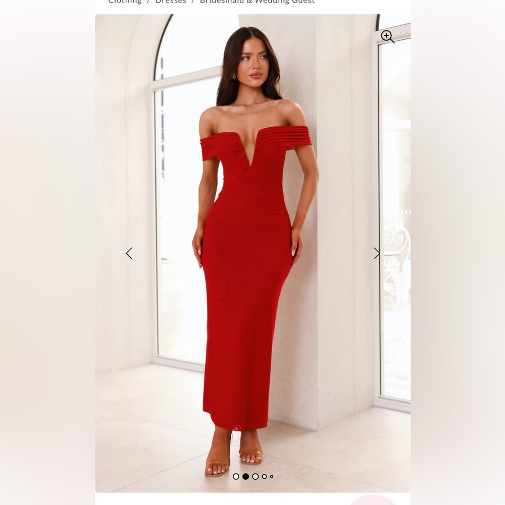 Hello Molly Red One-Shoulder V-Plunge Evening Gown
